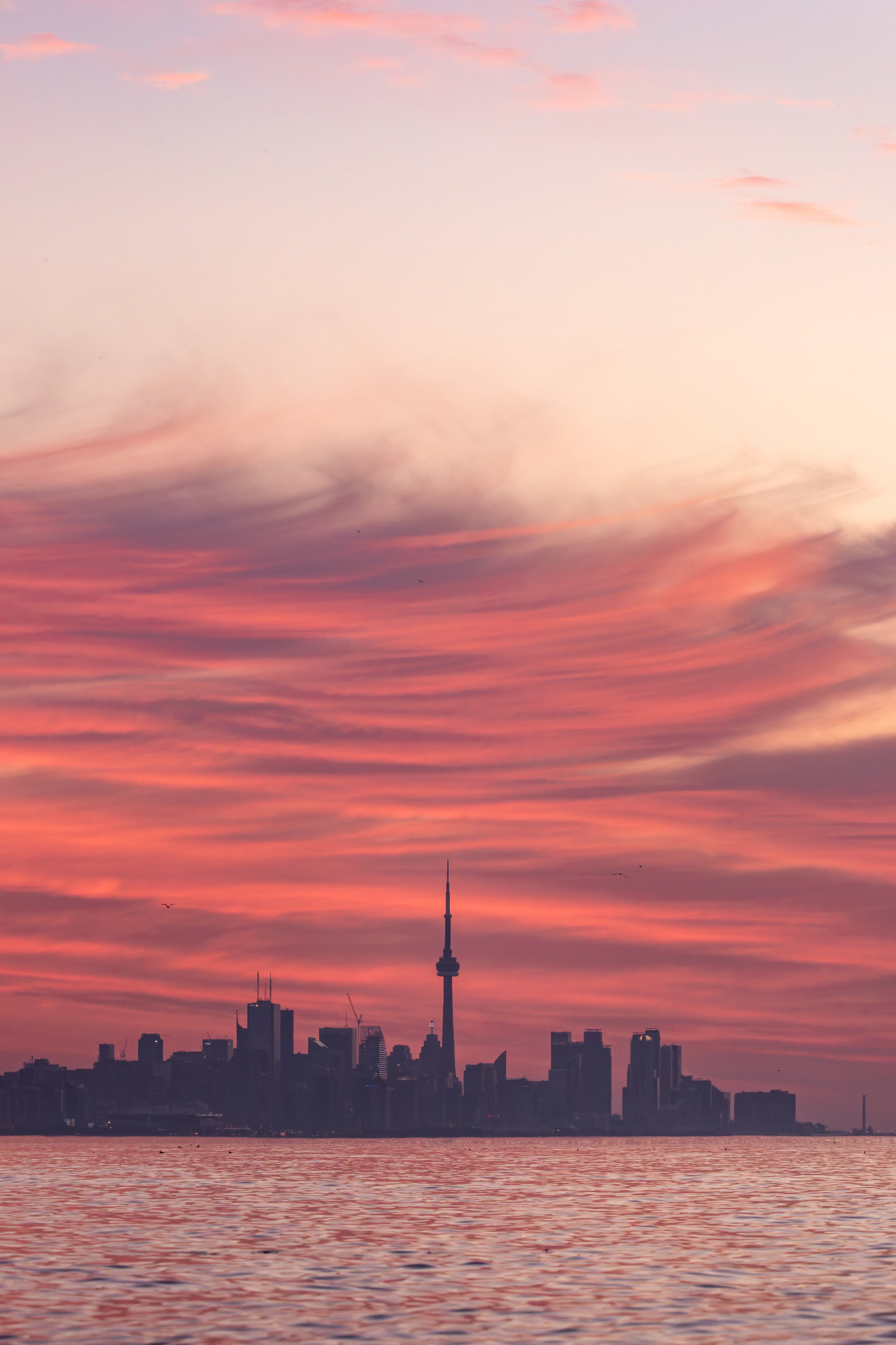 skyline_luster_12x18