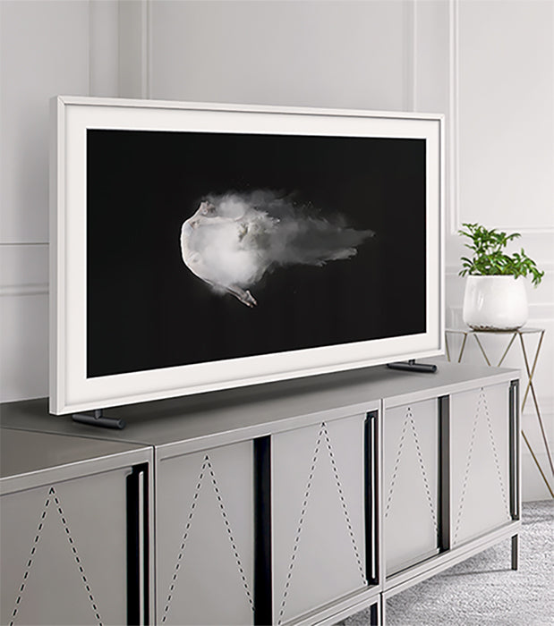 Custom TV Frames & Installation | Transform Your TV into Décor